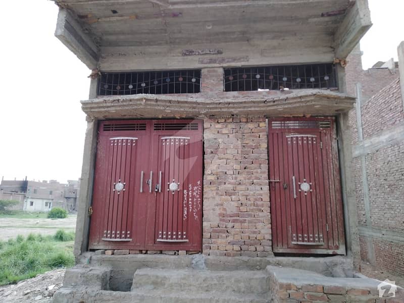 Single Storey Structure 800 Sq Feet For Sale