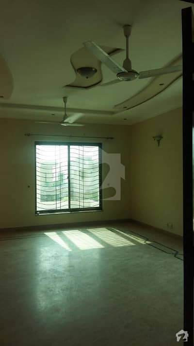 Dha Phase 3 Xx- Block Upper Portion 3 Bedroom Dha Phase 3 Xx- Block Upper Portion 3 Bedroom