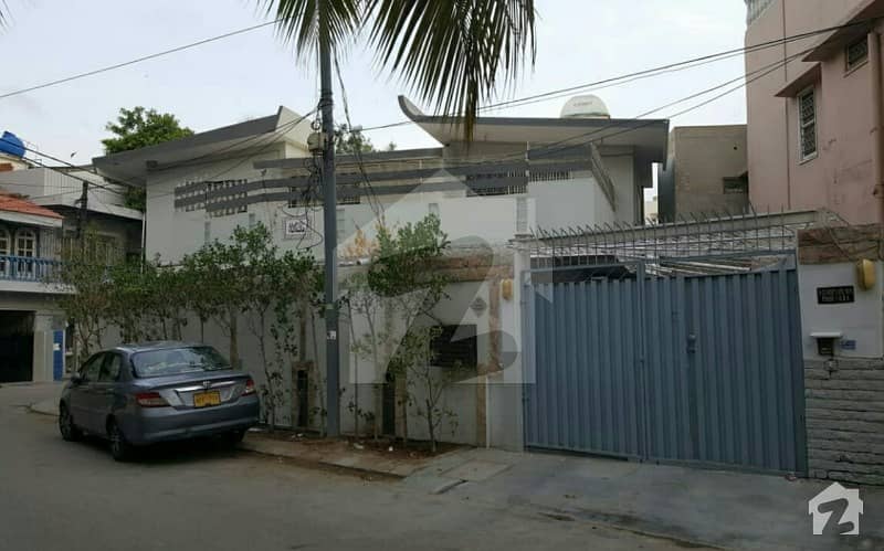 ڈی ایچ اے فیز 1 ڈی ایچ اے کراچی میں 3 کمروں کا 7 مرلہ مکان 3.6 کروڑ میں برائے فروخت۔