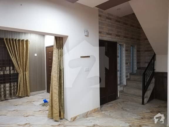 زیتون ۔ نیو لاهور سٹی لاہور میں 4 کمروں کا 5 مرلہ مکان 80 لاکھ میں برائے فروخت۔