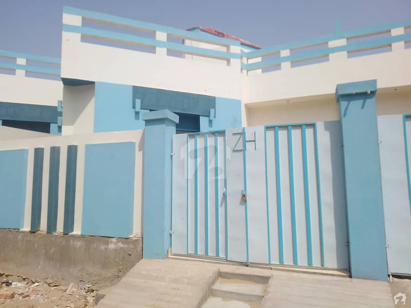 120 Sq Yard Single Storey House For Sale