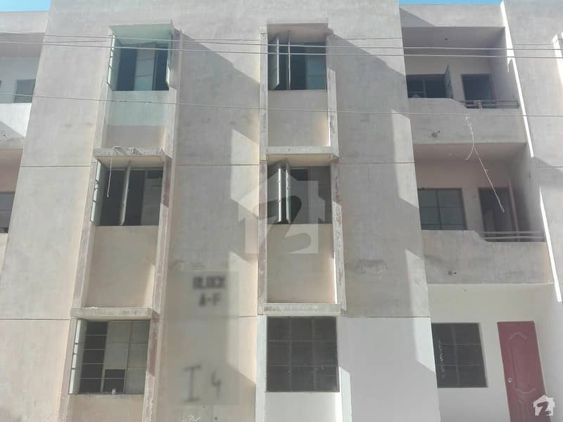 گداپ ٹاؤن کراچی میں 2 کمروں کا 3 مرلہ فلیٹ 5. 6 لاکھ میں برائے فروخت۔