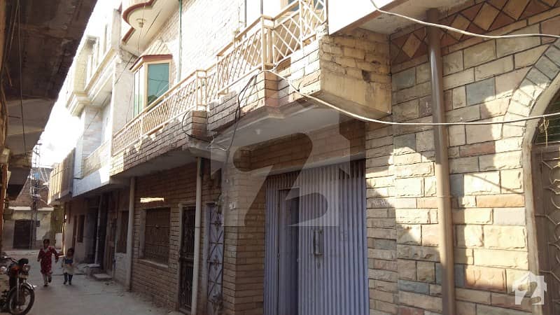 میسرائل روڈ راولپنڈی میں 9 کمروں کا 6 مرلہ مکان 60 لاکھ میں برائے فروخت۔