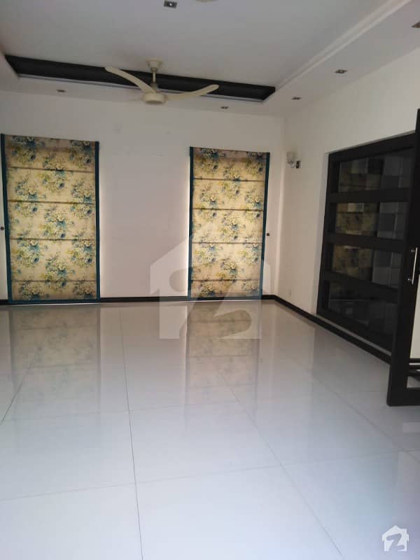 One Kanal Upper Portion For Rent In Dha Lahore