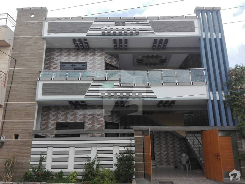 گلشنِ معمار - سیکٹر ایکس گلشنِ معمار گداپ ٹاؤن کراچی میں 6 کمروں کا 10 مرلہ مکان 2. 6 کروڑ میں برائے فروخت۔