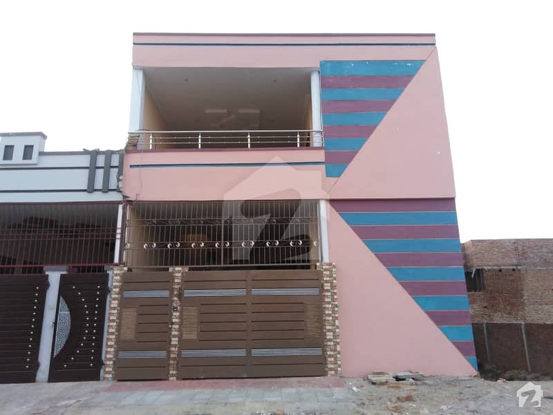 رفیع قمر روڈ بہاولپور میں 3 کمروں کا 5 مرلہ مکان 60 لاکھ میں برائے فروخت۔