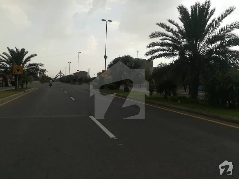 05 Marla Plot To Best Location Of Bahria Town For Sale