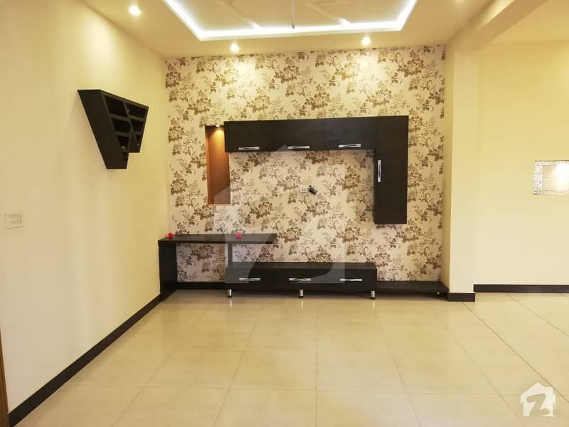 10 Marla Lower Portion For Rent In Gulbahar Block Sector C Bahria Town Lahore