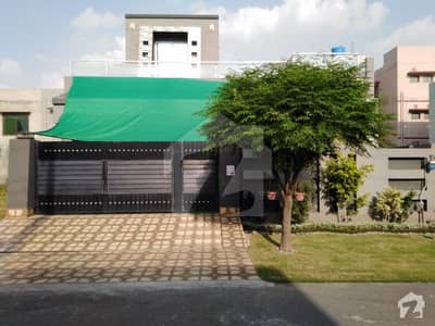 10 Marla Plot For Sale In Tariq Garden Lahore