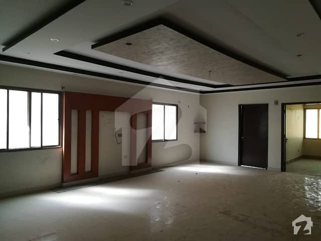 Beautiful Well Maintained 300 Square Yards House For Sale In Gulistan E Jauhar Block 15
