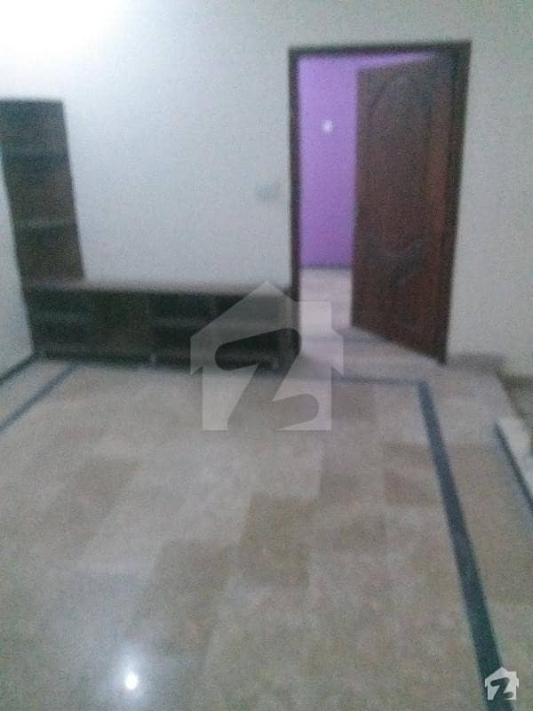 2. 5 Marla Separate 2 beds 2 Bath ideal  Location At Samanabad