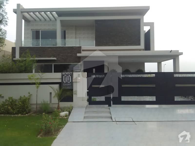 Kanal Bungalow available for rent in DHA Phase 6 A block Kanal Bungalow available for rent in DHA Phase 6 A block
