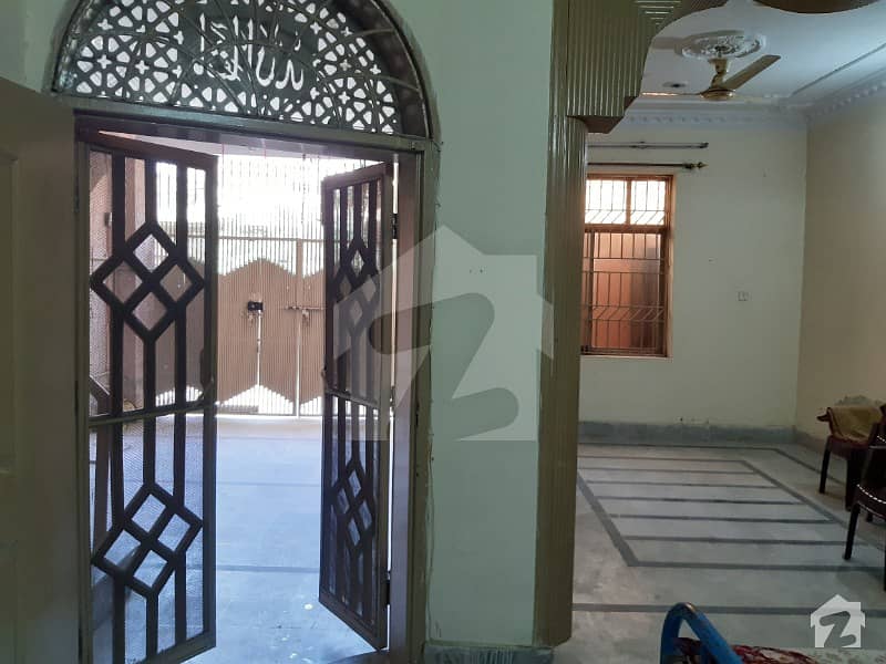 فیصل کالونی راولپنڈی میں 2 کمروں کا 5 مرلہ زیریں پورشن 18 ہزار میں کرایہ پر دستیاب ہے۔