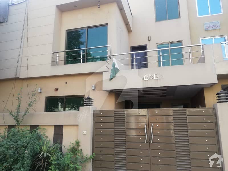 5 Marla Lower Portion Available For Rent In Jasmine Block Bahria Town