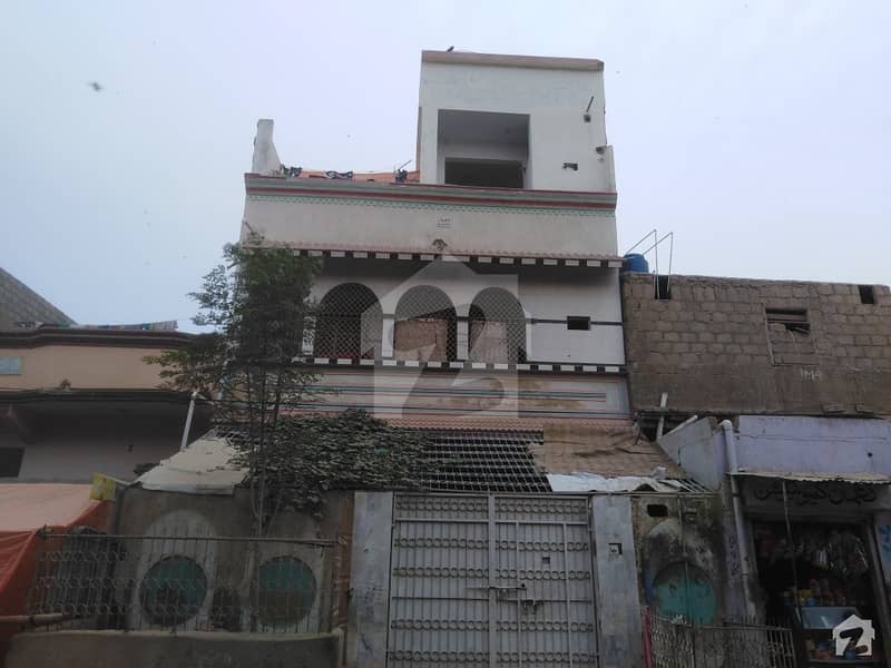 نارتھ کراچی - سیکٹر 7-D3 نارتھ کراچی کراچی میں 6 کمروں کا 5 مرلہ مکان 1.45 کروڑ میں برائے فروخت۔