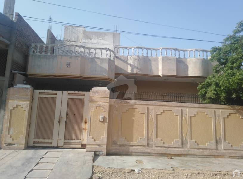240 Sq Yard Single Storey House Available For Rent