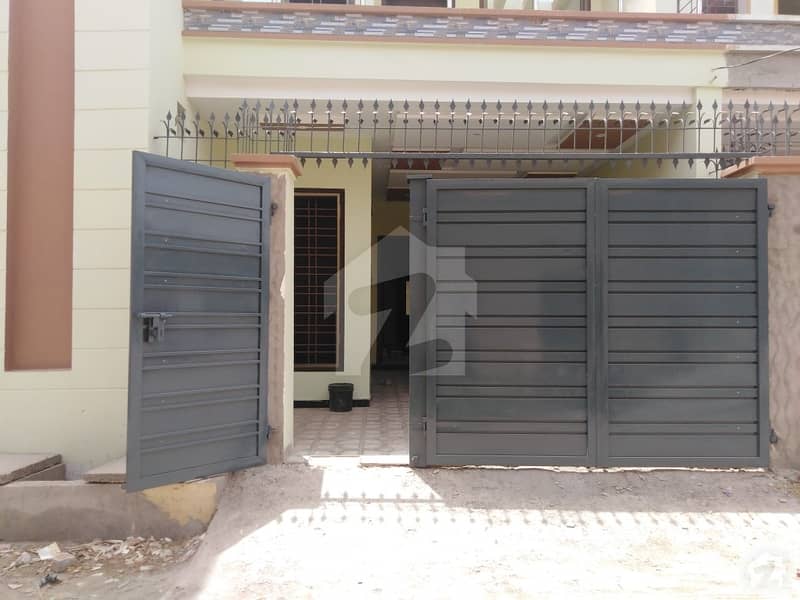 زکریا ٹاؤن ملتان میں 3 کمروں کا 5 مرلہ مکان 70 لاکھ میں برائے فروخت۔