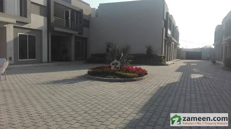 6 Marla Brand New Lush Bungalow For Sale In Sadat Town