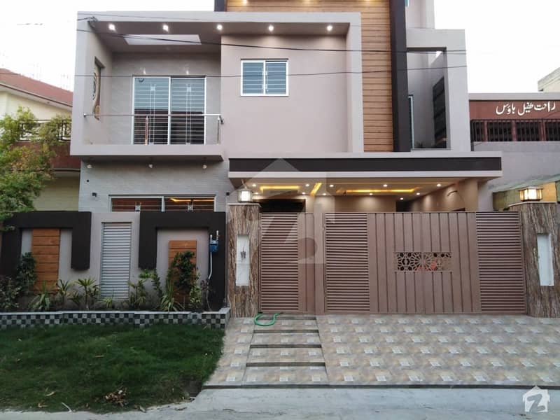 10 Marla Brand New House Is Available For Sale