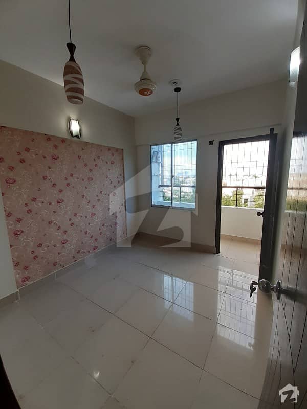 3 Bed Room Well Maintained Flat Available For Rent In Nishat Commercial On Prime And Peaceful Location