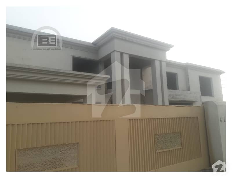 2 Kanal Gray Structure 7 Bed House Available For Sale In Dha Phase 6 E Block