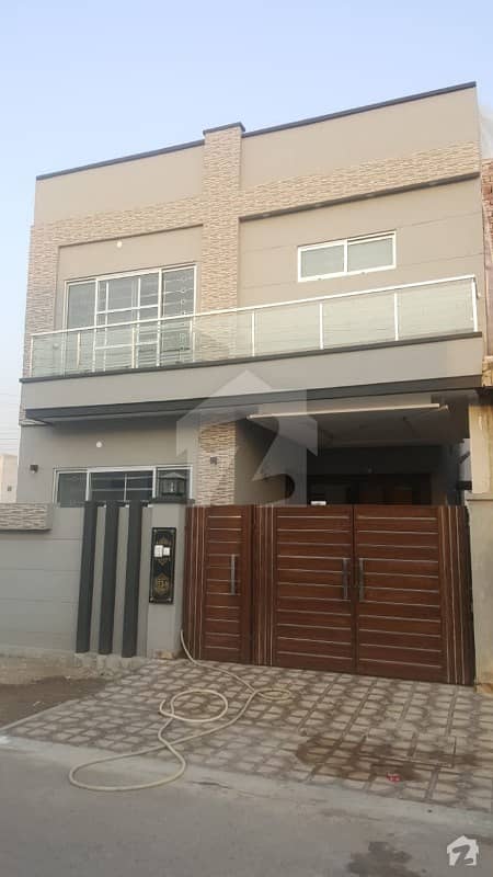 Double Unit Brand New House With Gas