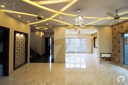 12 Marla Corner House For Sale At Best Location 12 Marla Corner House For Sale At Best Location