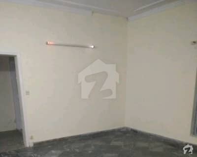 1 Kanal Lower Portion Is Available For Rent 1 Kanal Lower Portion Is Available For Rent