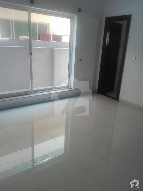 11 Estate  Offer 1 Kanal House For Rent