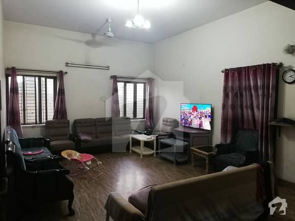 سپر ٹاون لاہور میں 2 کمروں کا 6 مرلہ مکان 25 ہزار میں کرایہ پر دستیاب ہے۔
