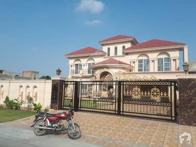 Hot Location Back Of Main Facing Park 2 Kanal Brand New Owner Build  Bungalow For Sale In Uet