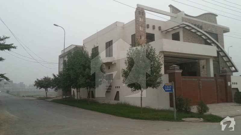 ایڈن ویلی فیصل آباد میں 3 کمروں کا 5 مرلہ مکان 38 ہزار میں کرایہ پر دستیاب ہے۔