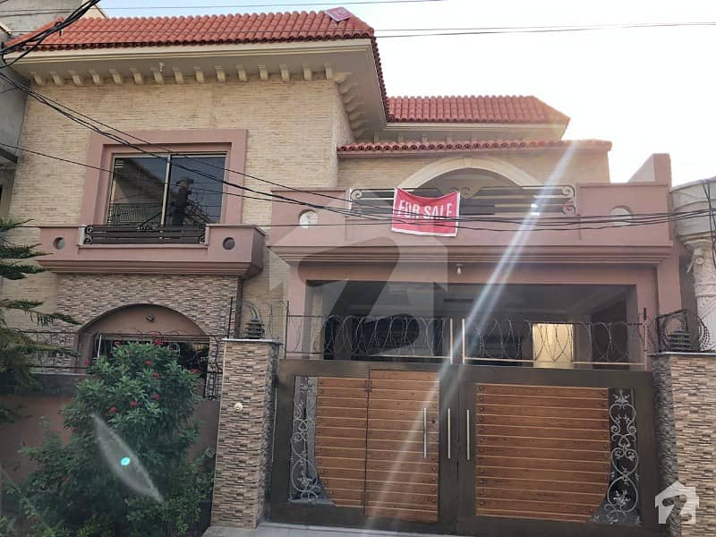 Location 10 Marla Beautiful Double Storey House For Sale Solid Constructed