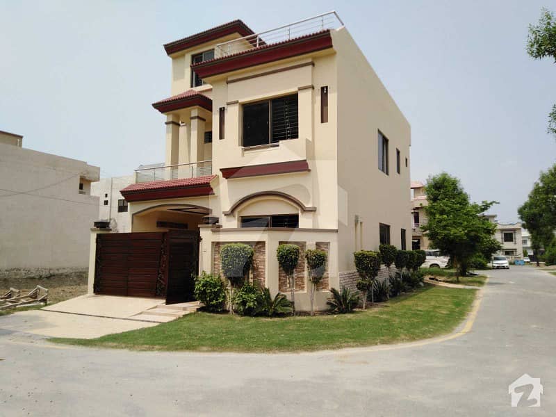 5 Marla Brand New House Is Available For Sale In Park View Villas Topaz Block