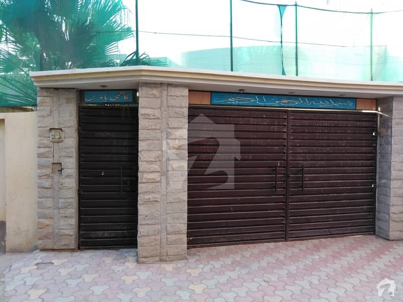 لطیف آباد یونٹ 4 لطیف آباد حیدر آباد میں 6 کمروں کا 2. 07 کنال مکان 4. 5 کروڑ میں برائے فروخت۔ لطیف آباد یونٹ 4 لطیف آباد حیدر آباد میں 6 کمروں کا 2. 07 کنال مکان 4. 5 کروڑ میں برائے فروخت۔