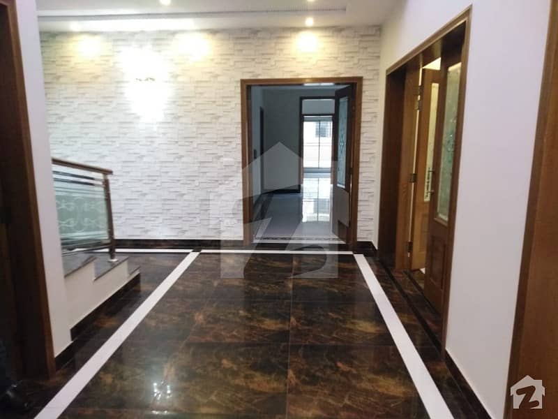 One Kanal Brand New House For Rent