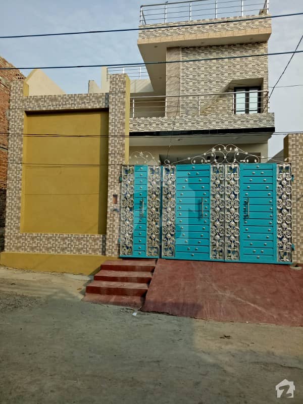 مسلم ٹاؤن فیصل آباد میں 4 کمروں کا 5 مرلہ مکان 75 لاکھ میں برائے فروخت۔