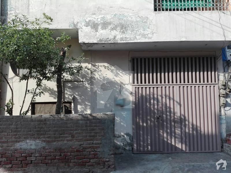 Prime Location House Available For Sale Green Town Lahore
