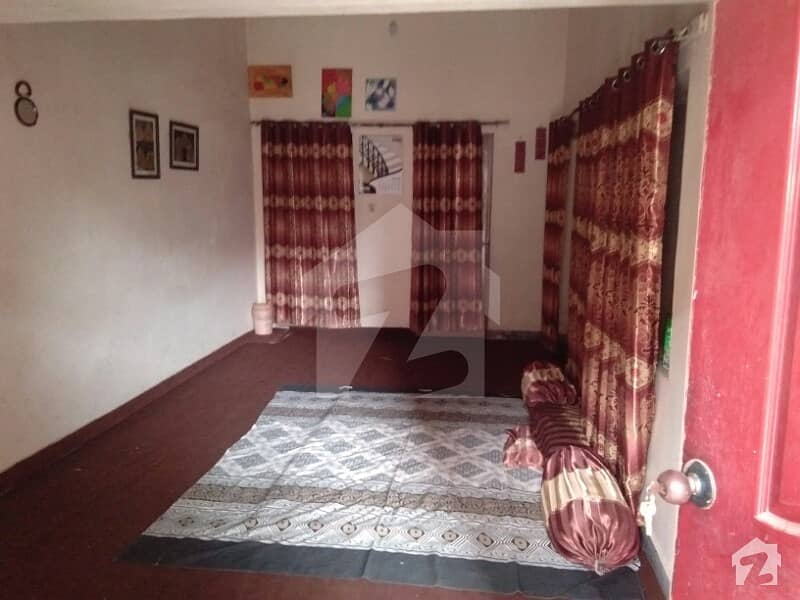 One Room With Attached Bath For Rent