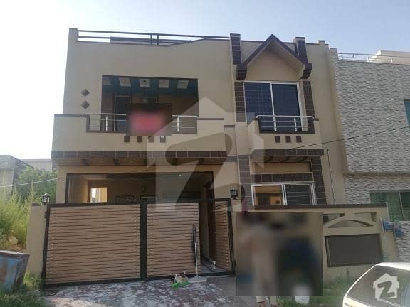 Cbr Brand New 30x60 Double Storey House For Rent