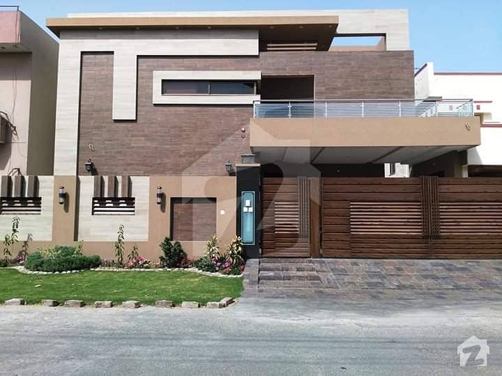 One Kanal Beautifully Design Luxury Bungalow For Sale In Dha Phase 6