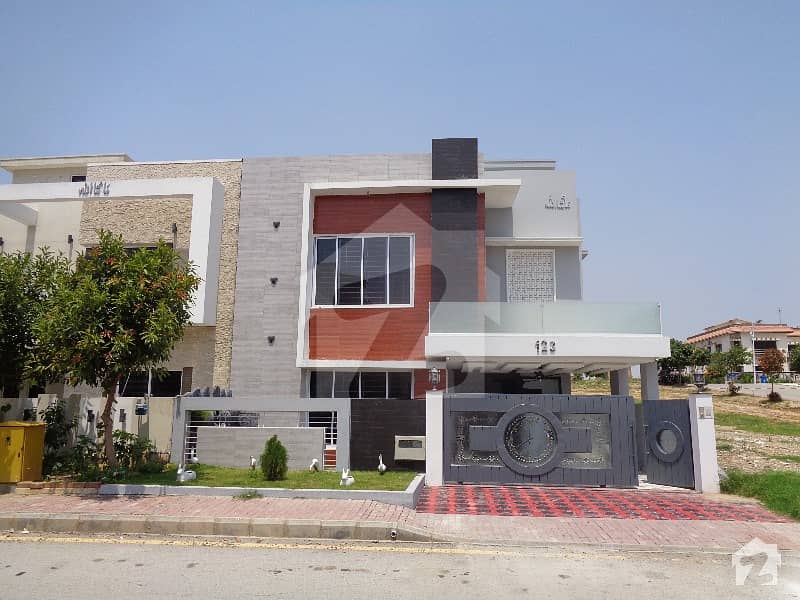 Elegantly Built And Luxurious 10 Marla House For Sale In Bahria Town Phase 8 Rawalpindi
