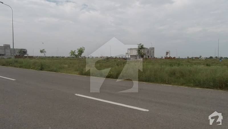 Residential Plot Is Available For Sale In Dha Phase 8 W Block Plot On 70 Feet Road Near Park And Mosque