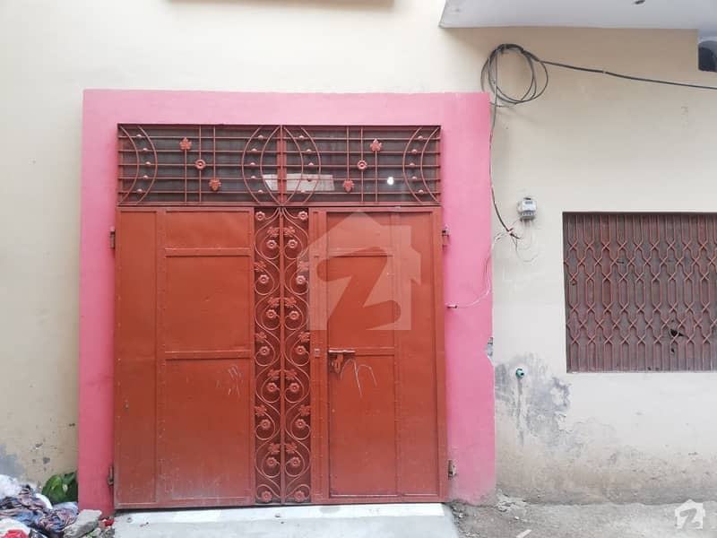 House Is Available For Sale On Silakot Road
