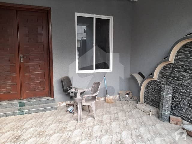 ماڈل سٹی ون کینال روڈ فیصل آباد میں 5 کمروں کا 5 مرلہ مکان 1.1 کروڑ میں برائے فروخت۔