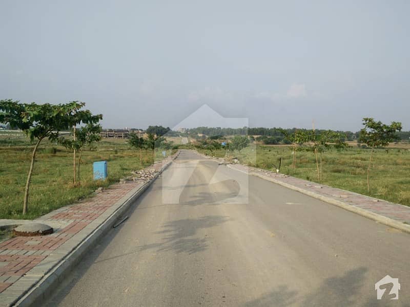 5 Marla Plot Available On Discounted Rate In Kohsar Colony