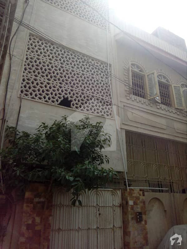 بفر زون - سیکٹر 15-A / 4 بفر زون نارتھ کراچی کراچی میں 6 کمروں کا 5 مرلہ مکان 1. 4 کروڑ میں برائے فروخت۔