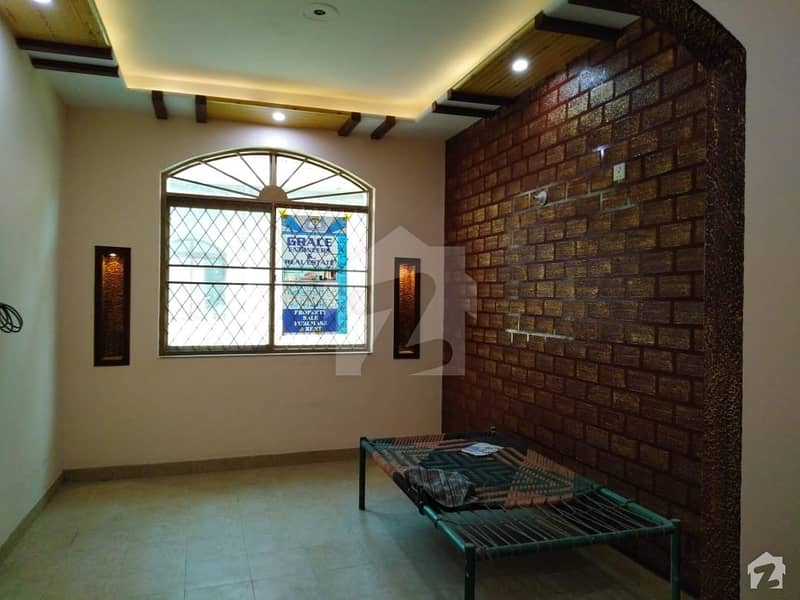 شیرشاہ کالونی - راؤنڈ روڈ لاہور میں 3 کمروں کا 3 مرلہ مکان 68 لاکھ میں برائے فروخت۔