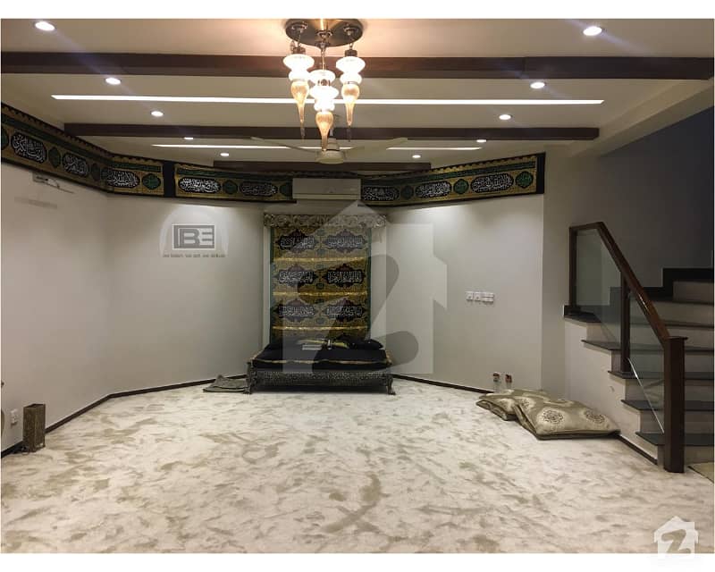 10 Marla Slightly Used House With Basement For Sale In Dha Phase 8 N Block