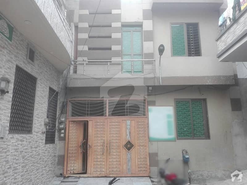 سمن آباد لاہور میں 4 کمروں کا 5 مرلہ مکان 1. 15 کروڑ میں برائے فروخت۔